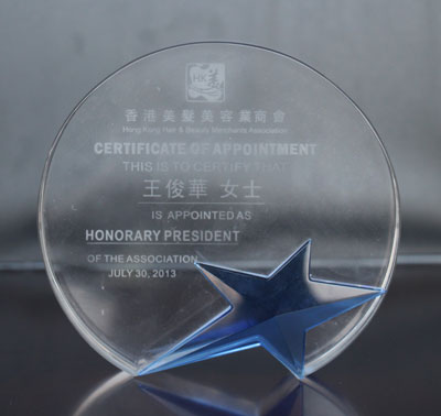 �����A�����L�s�@������l(f��)���ݘI(y��)�̕�(hu��)