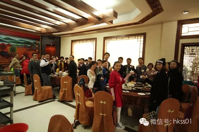 盛世集團(tuán)全體行政及盛世美頸杯第56屆國際小姐深圳組委會(huì)成員前往“龍門縣天然溫泉二天一夜游”